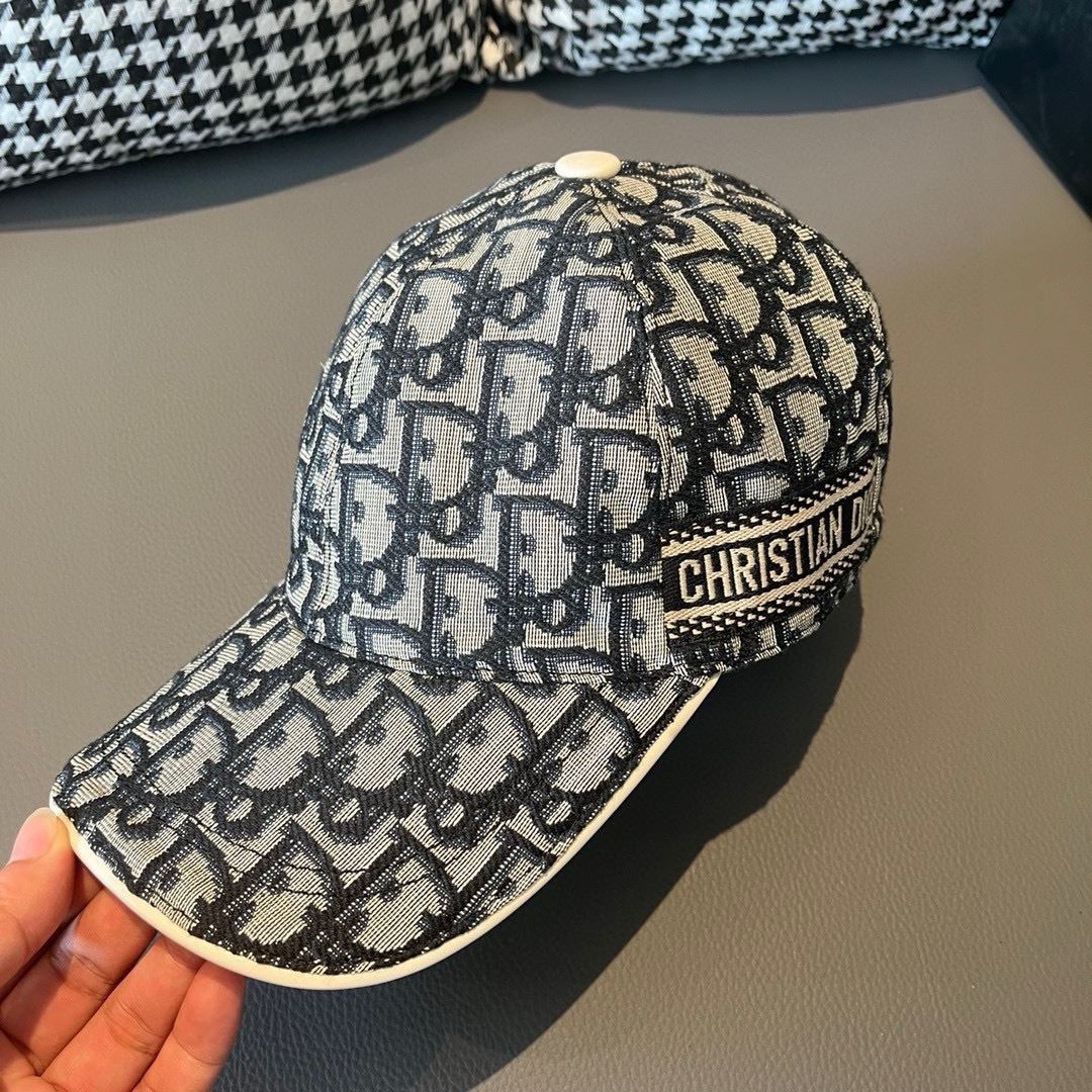 Christian Dior Caps